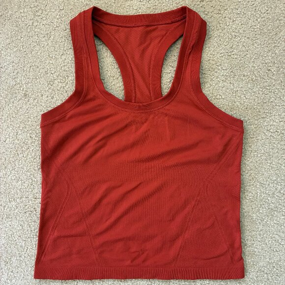 NWOT Athleta Momentum Tank Top - Picture 2 of 5